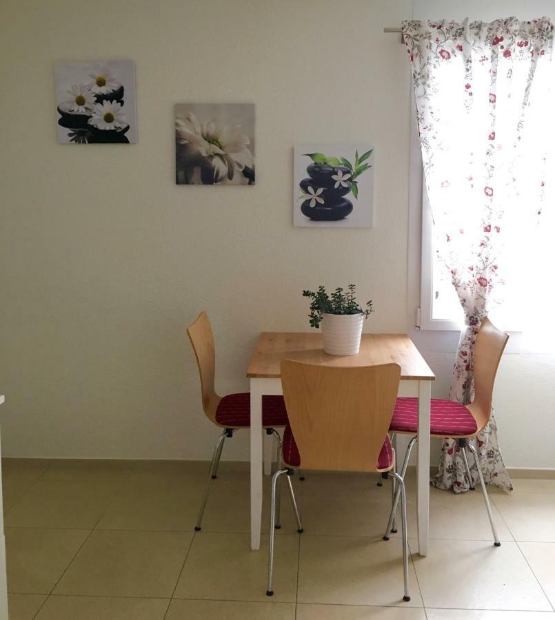 Charming Near Rotsee Kitchen/wifi/wasching Machine *